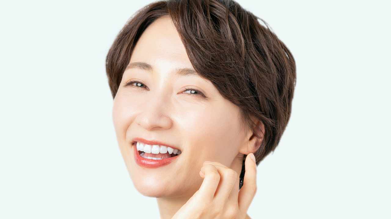 品川で歯科矯正を検討中の方に人気の治療を受けた40代女性