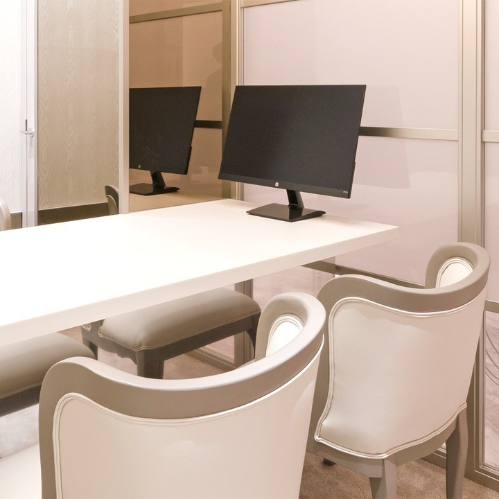 無料相談・カウンセリングを受ける患者の様子